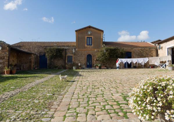 winetourinsicily en deluxe-food-experience-from-the-barns-to-the-stars 043